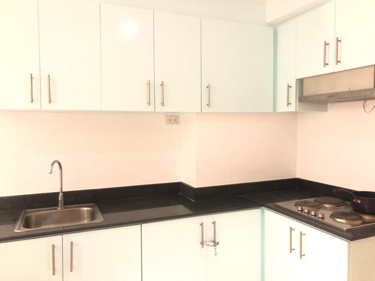 מנילה Premiere Haven At Sea Residences Condominium מראה חיצוני תמונה