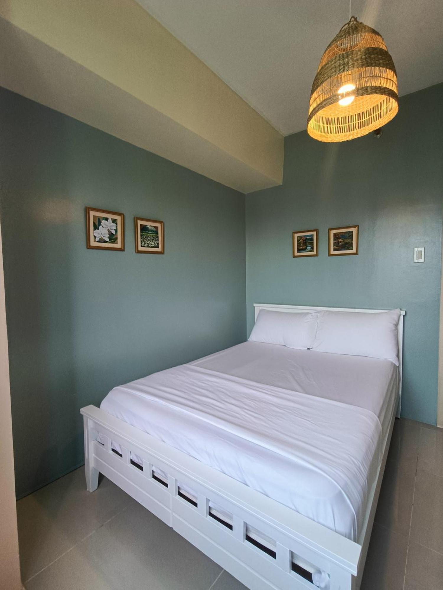 מנילה Premiere Haven At Sea Residences Condominium מראה חיצוני תמונה