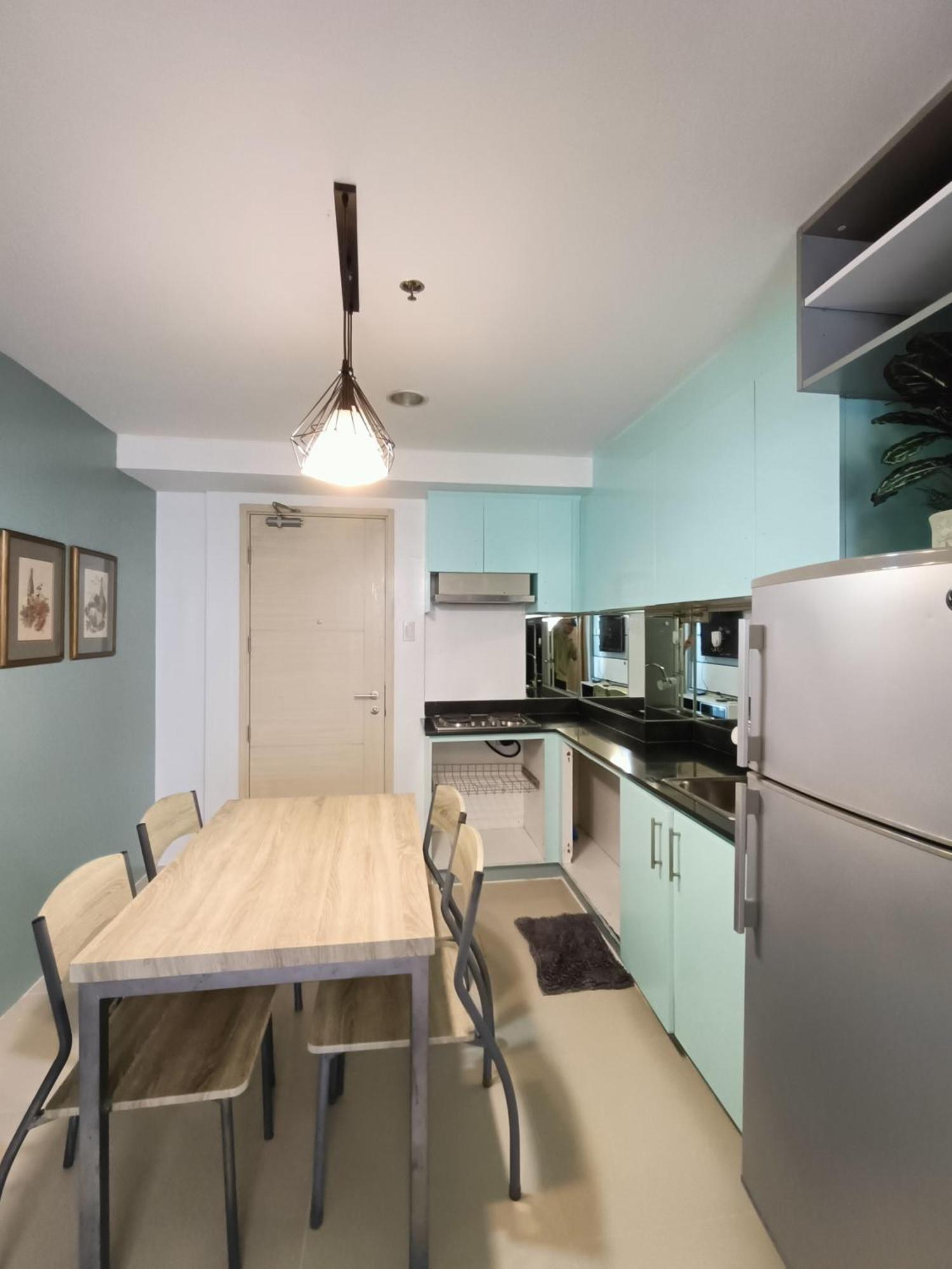 מנילה Premiere Haven At Sea Residences Condominium מראה חיצוני תמונה