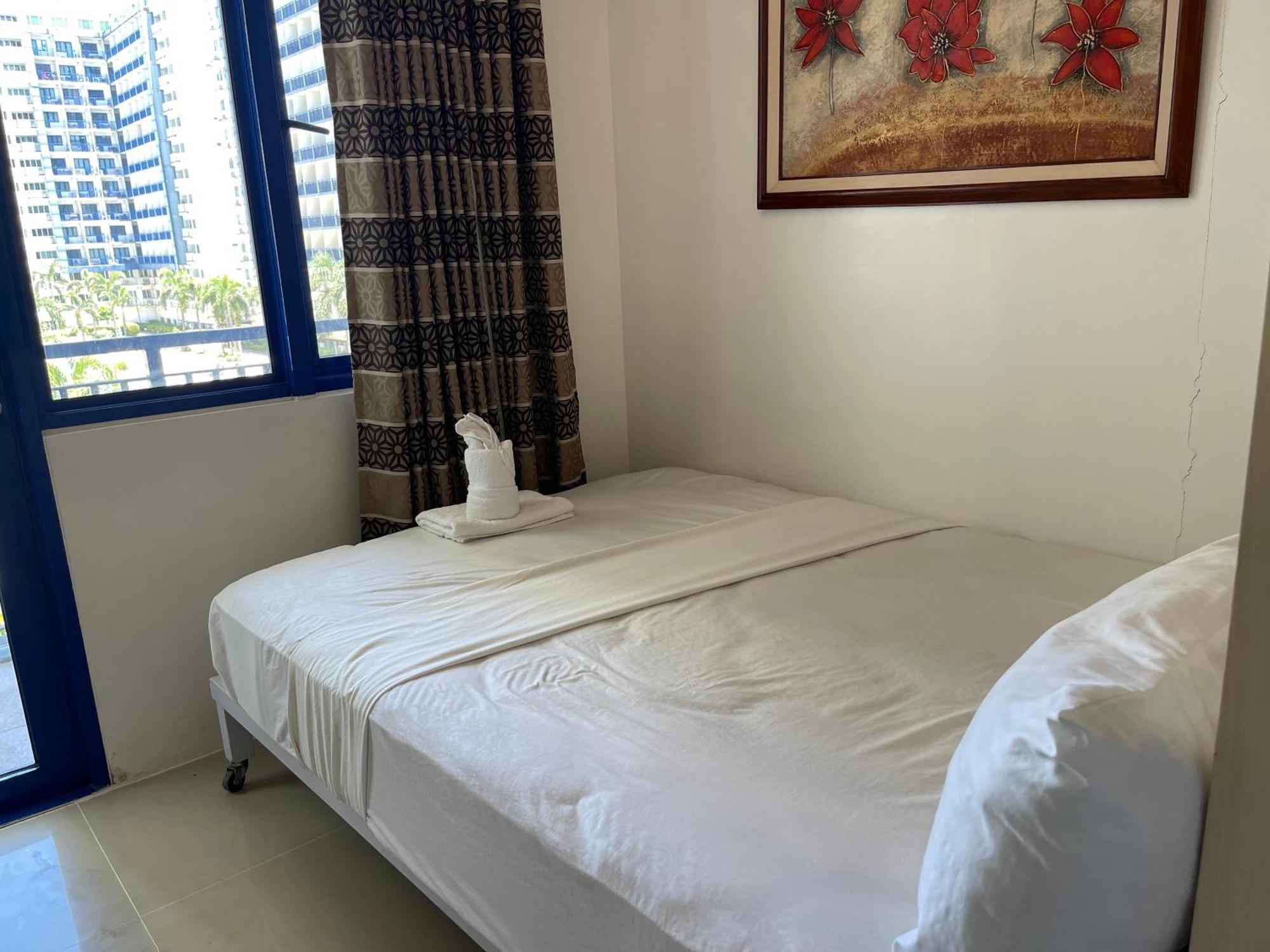מנילה Premiere Haven At Sea Residences Condominium מראה חיצוני תמונה